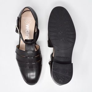 Leather Fisherman Sandals - Excellent condition size 38